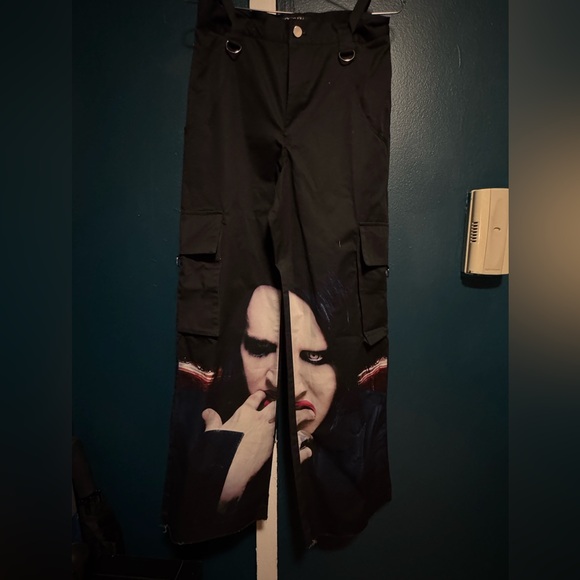 Dolls Kill Marilyn Manson Black Graphic Cargo Pants - Picture 4 of 12